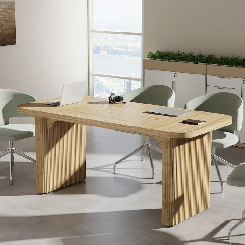 Bureau d'ordinateur simple de direction moderne